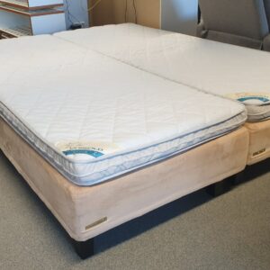 Kušetid 80 x 200, 2 tk.