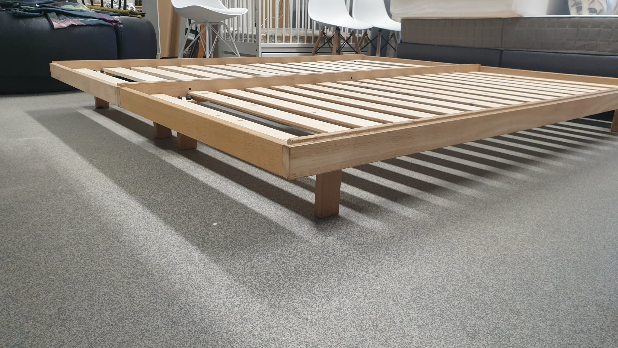 Voodid 90 x 200 "TEMPUR" madratsiga