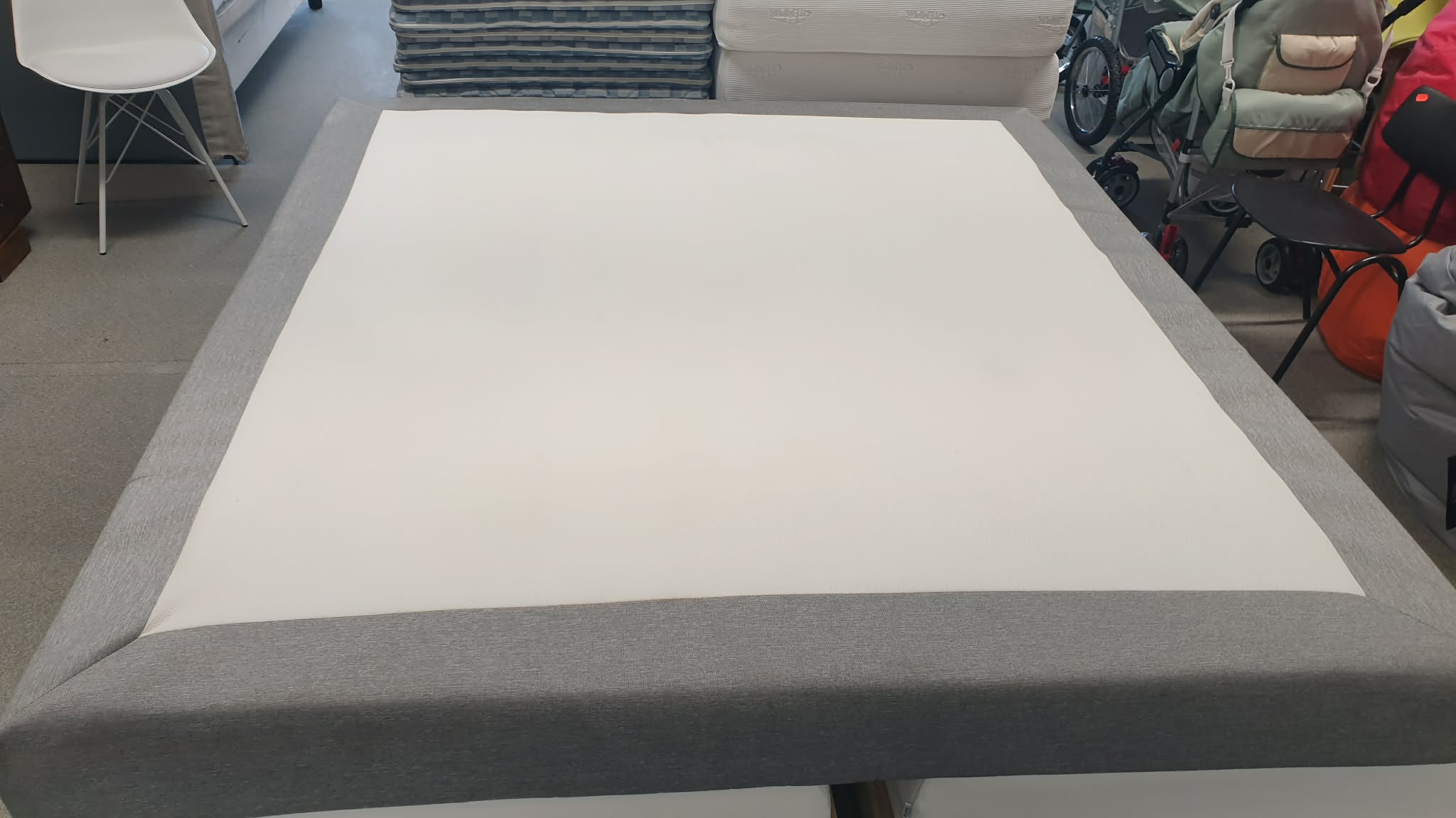 i4